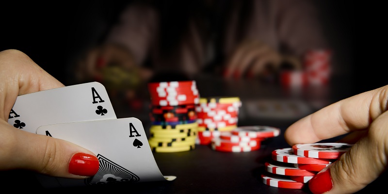 Học hỏi 3 kỹ thuật chơi game Xì Tố online từ cao thủ